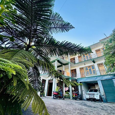 Abc Guest Inn & Restaurant ハプタレー エクステリア 写真