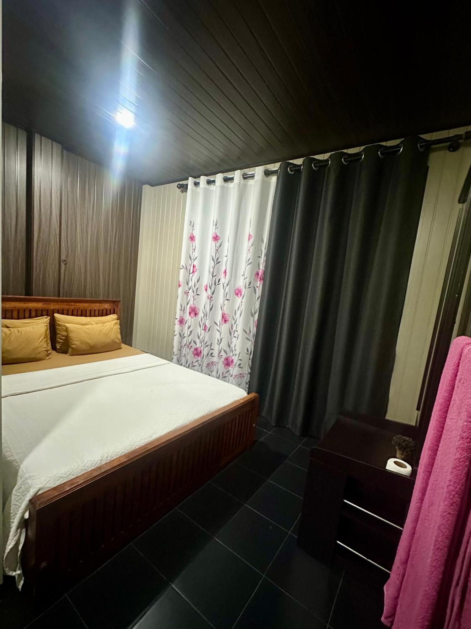 Abc Guest Inn & Restaurant ハプタレー エクステリア 写真