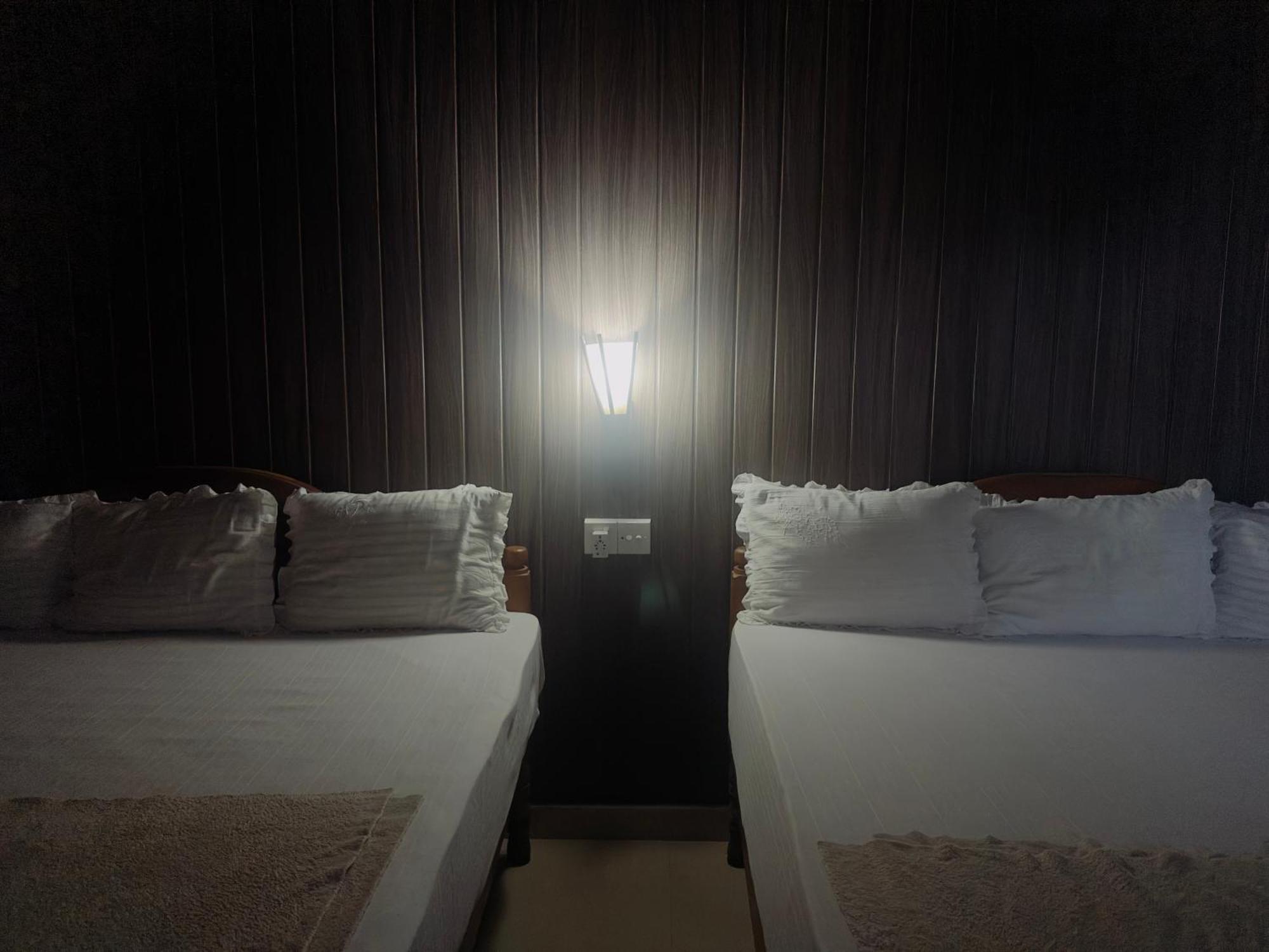 Abc Guest Inn & Restaurant ハプタレー エクステリア 写真